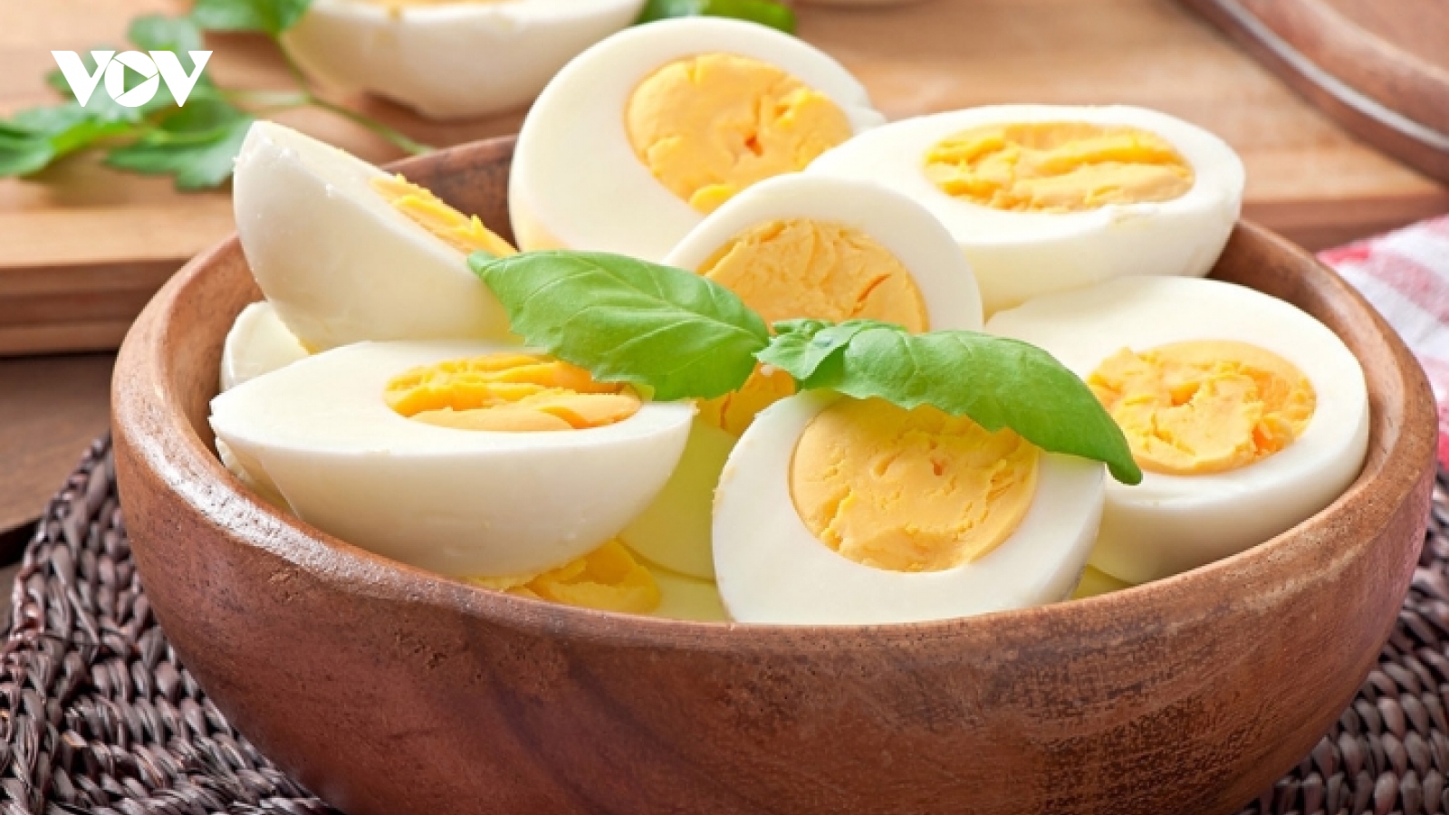 Nên ăn trứng vào bữa sáng hay bữa tối?