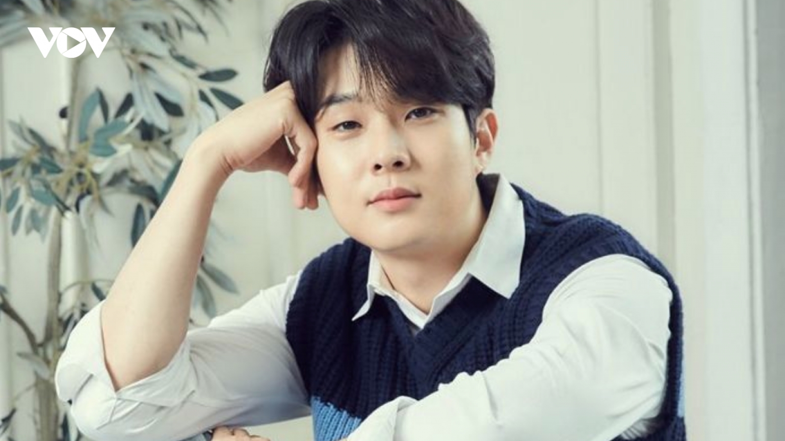 Nam diễn viên Choi Woo Sik - tài tử Hàn Quốc đi lên từ những vai diễn phụ