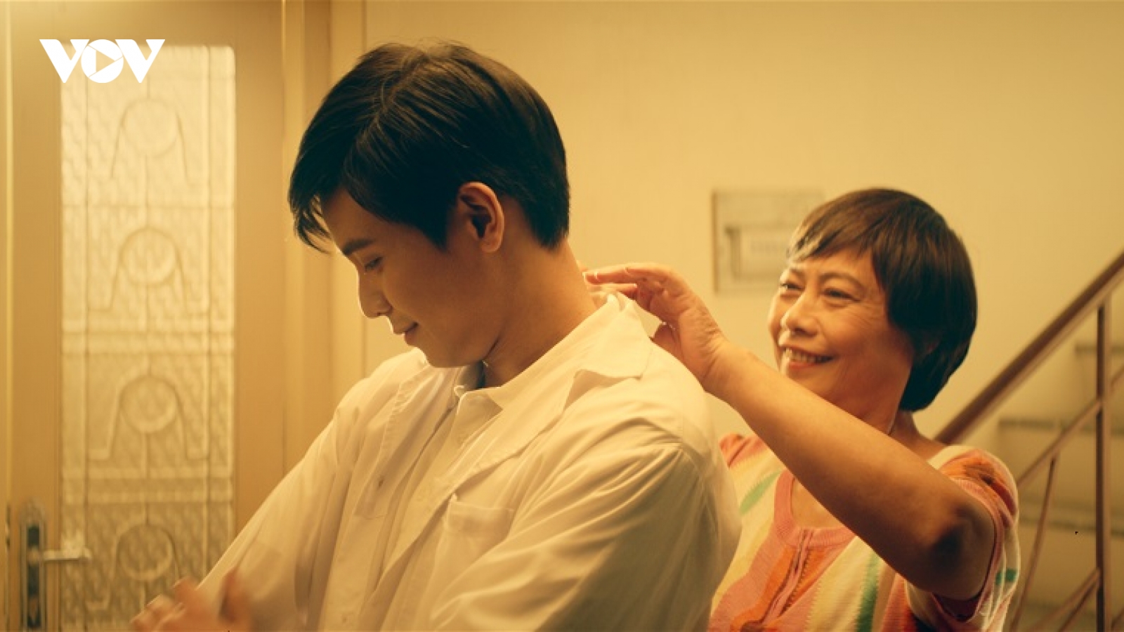 Quân A.P cùng VinID tung MV xúc động về mẹ, tri ân hậu phương chống dịch