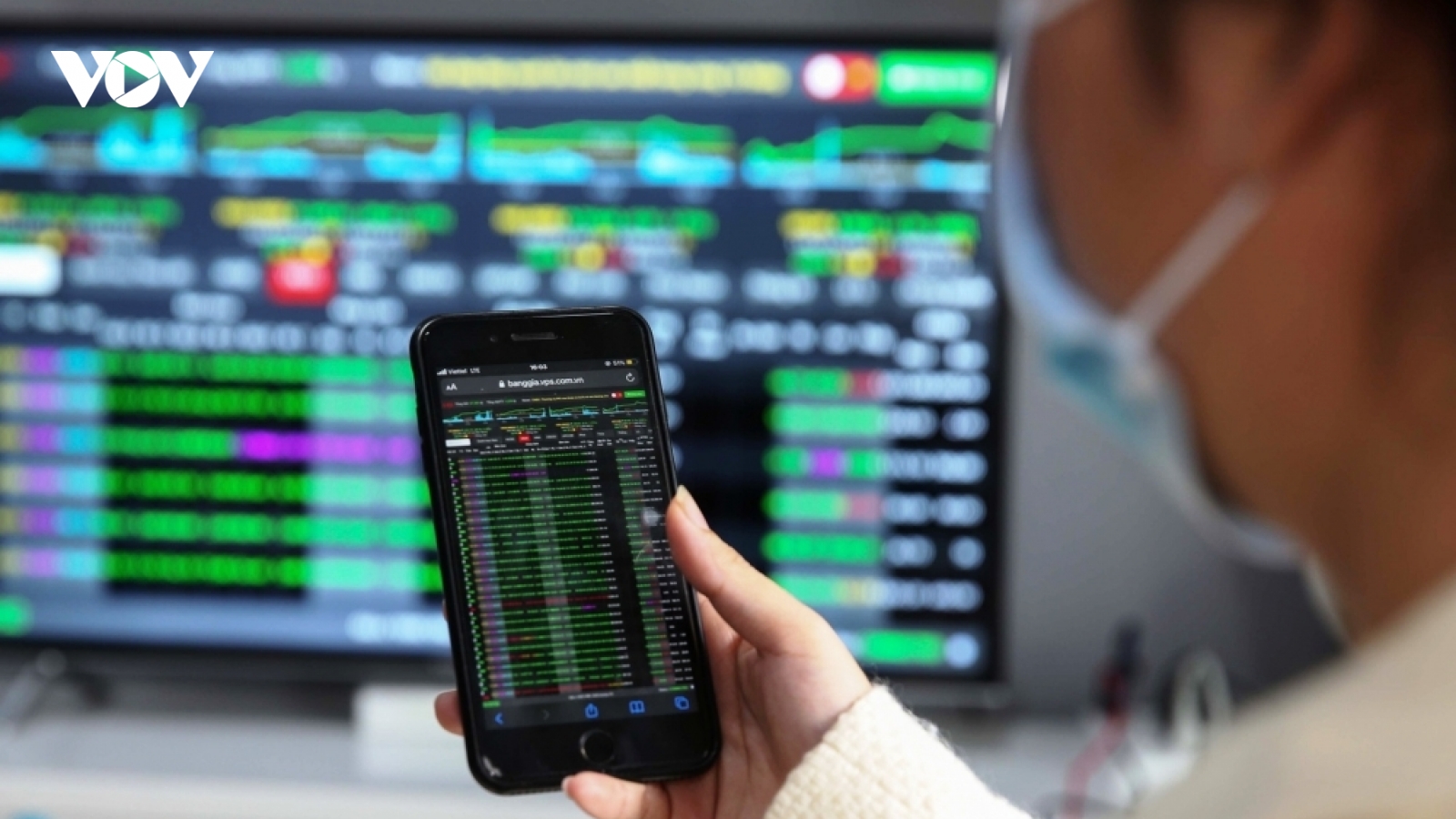 VN-Index có thể có những rung lắc quanh ngưỡng 1.500 điểm