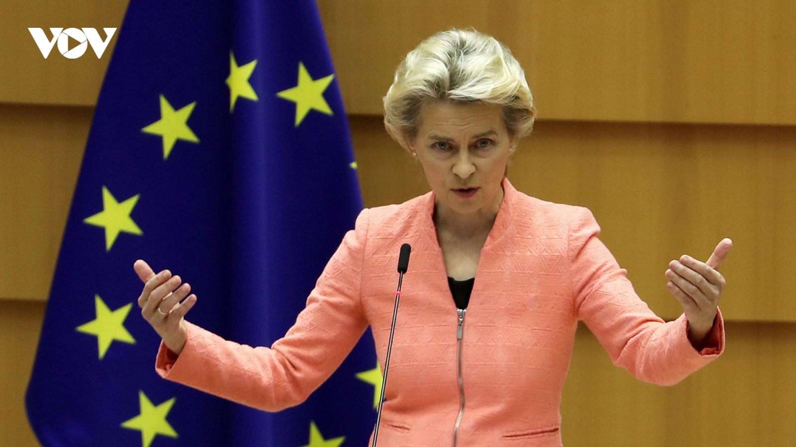EU sẽ có lệnh trừng phạt nặng nề nhất để đáp trả Nga tấn công Ukraine