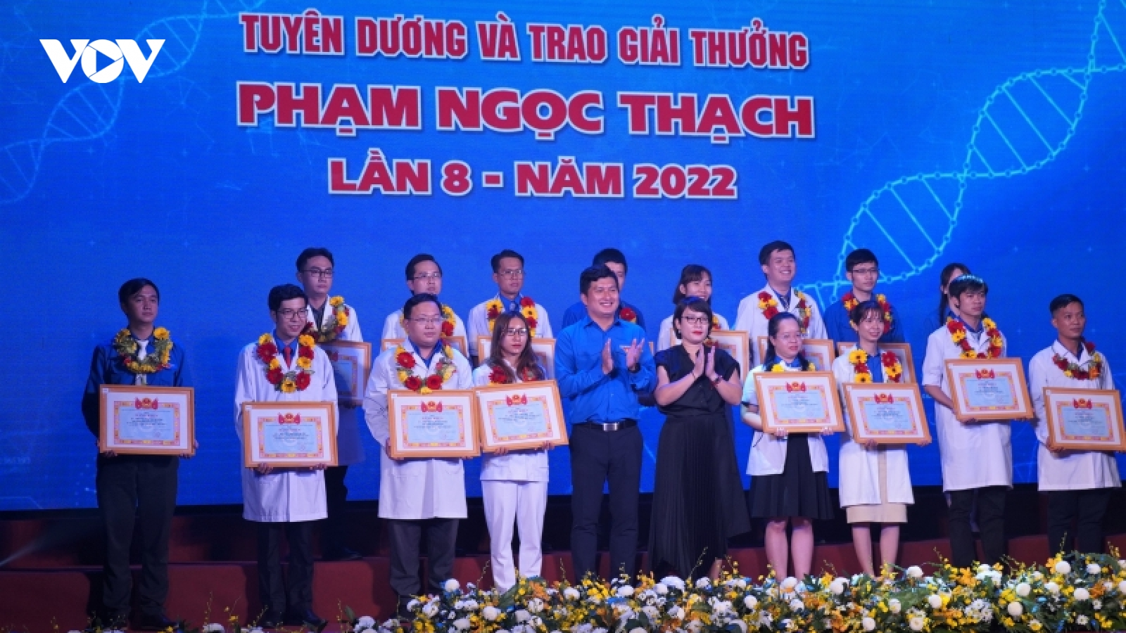 TP.HCM vinh danh 80 thầy thuốc trẻ tại lễ trao giải thưởng Phạm Ngọc Thạch lần thứ 8