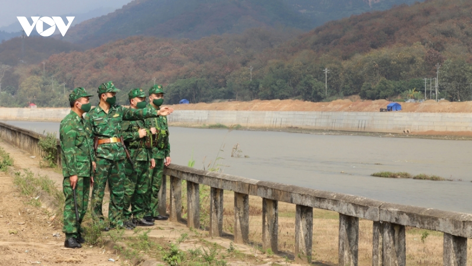 Border soldiers continue Tet celebrations despite distance from home