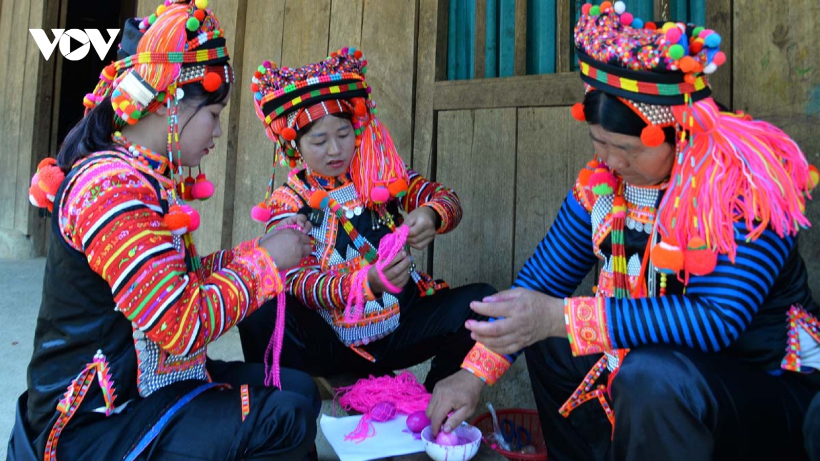 Unique ritual to pray for good luck of Ha Nhi ethnic people