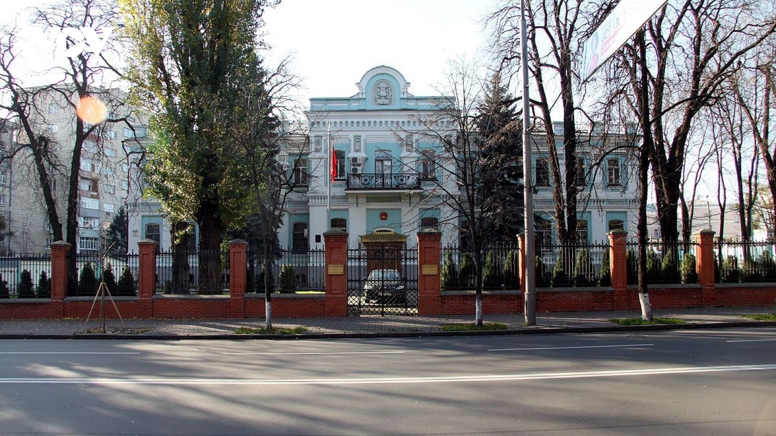 Trung Quốc rút kiều dân khỏi Ukraine, nhập lúa mì của Nga