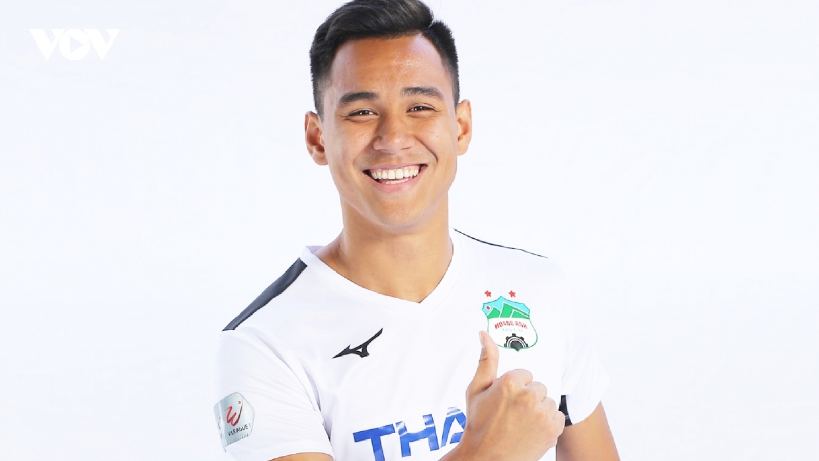 Cầu thủ Việt kiều chia tay HAGL trước thềm V-League 2022