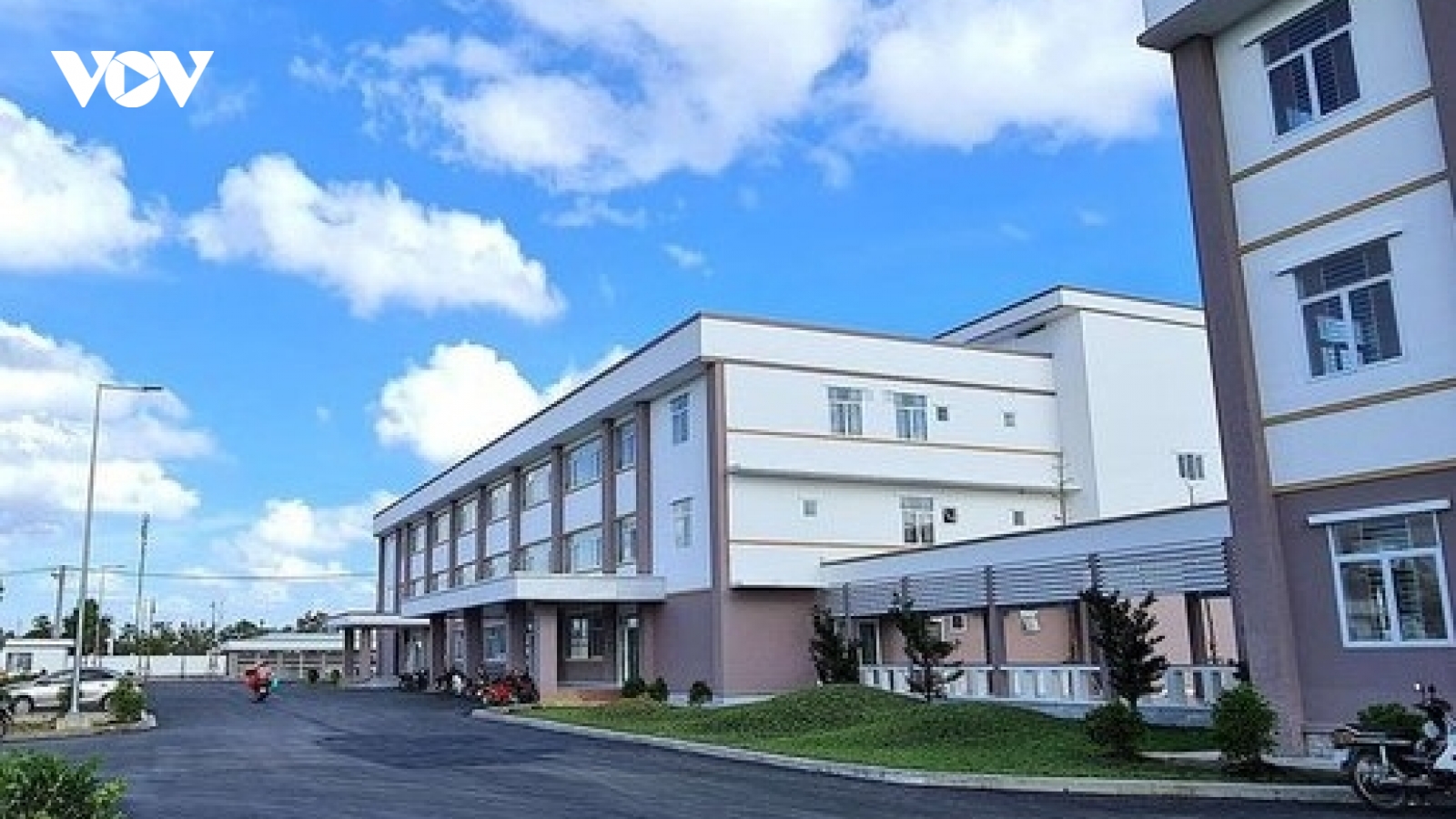 Phó Giám đốc Bệnh viện Lao - Phổi Cà Mau tử vong khi đang trực Tết
