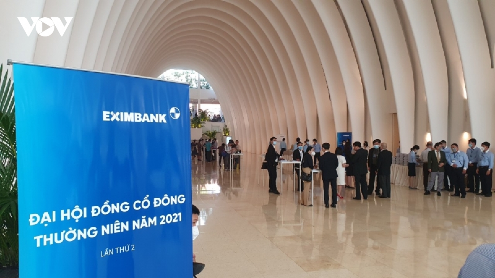 Sau “lùm xùm” kéo dài, Eximbank tổ chức thành công đại hội thường niên 2021