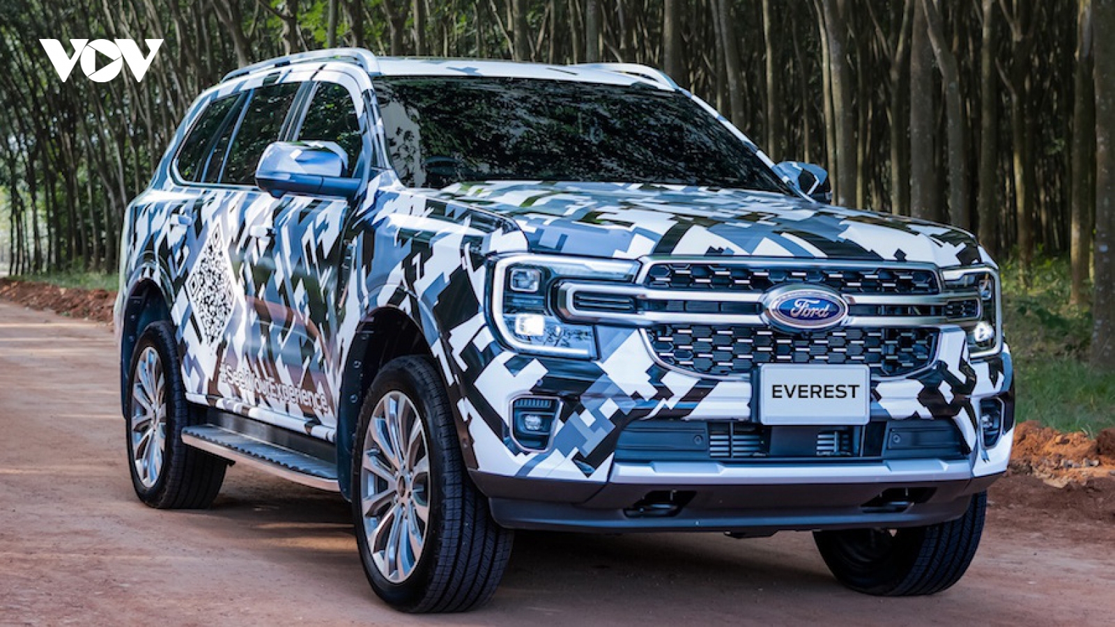 Ford Everest 2022 lộ diện trước khi ra mắt vào tháng 3/2022