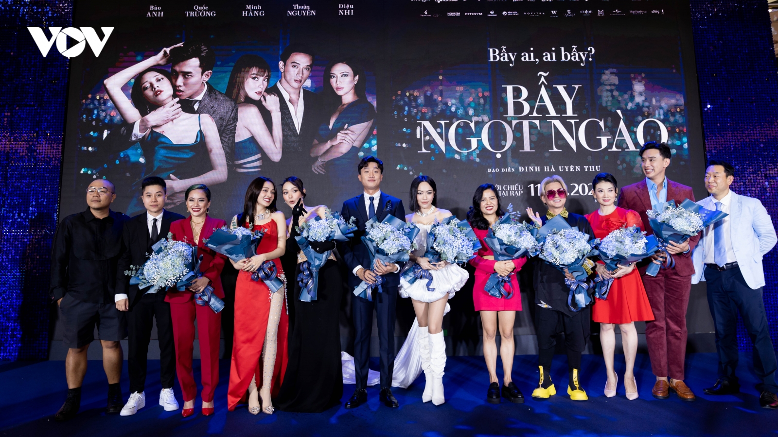 Thảm đỏ “Bẫy ngọt ngào” nóng rực với dàn sao khủng đến mừng phim ra mắt