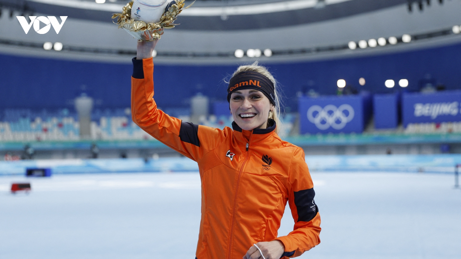 Nữ VĐV Hà Lan phá kỷ lục trượt băng tốc độ 3.000m ở Olympic mùa Đông Bắc Kinh 2022