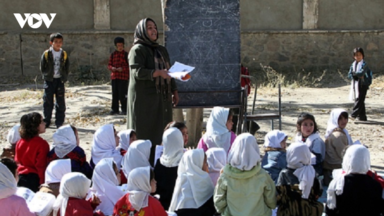 UNICEF sẽ trả lương cho giáo viên Afghanistan