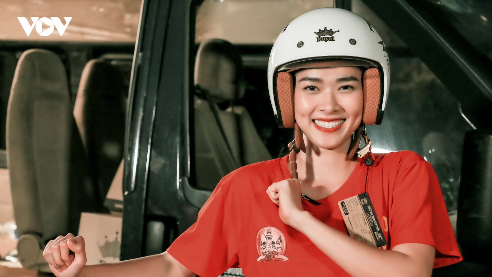 Diệp Bảo Ngọc kiêu ngạo, đỏng đảnh trong "Vũ điệu đón xuân"
