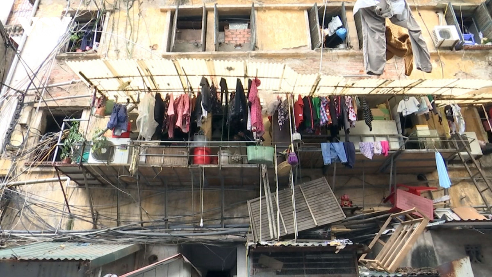 Đền bù giải phóng mặt bằng vẫn là vướng mắc lớn nhất trong cải tạo chung cư cũ