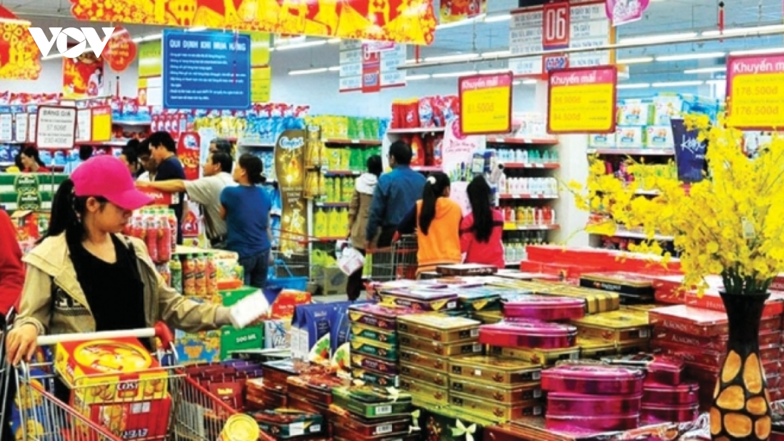 Tình hình cung - cầu, giá cả trên thị trường ngày 3 Tết Nguyên đán
