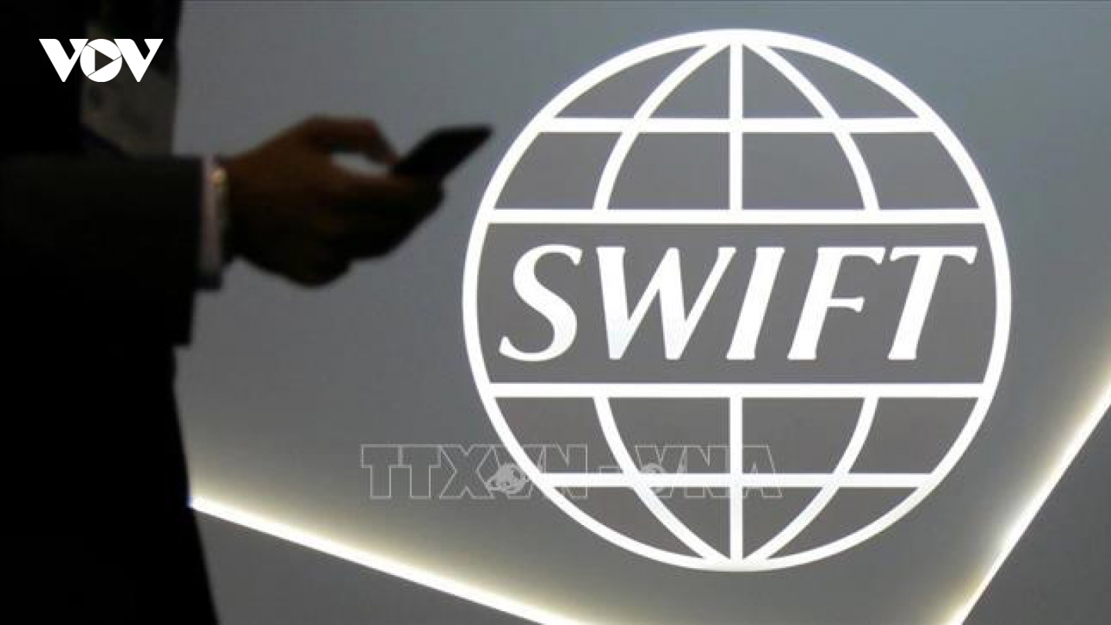 Nga bị loại ra khỏi hệ thống thanh toán toàn cầu SWIFT