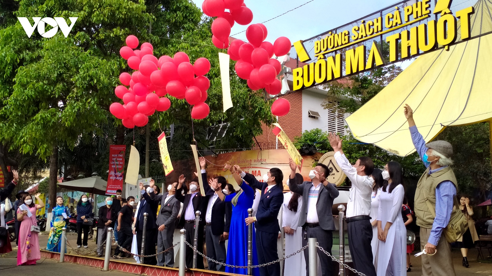 Rộn ràng Ngày thơ Việt Nam năm 2022 tại Đắk Lắk