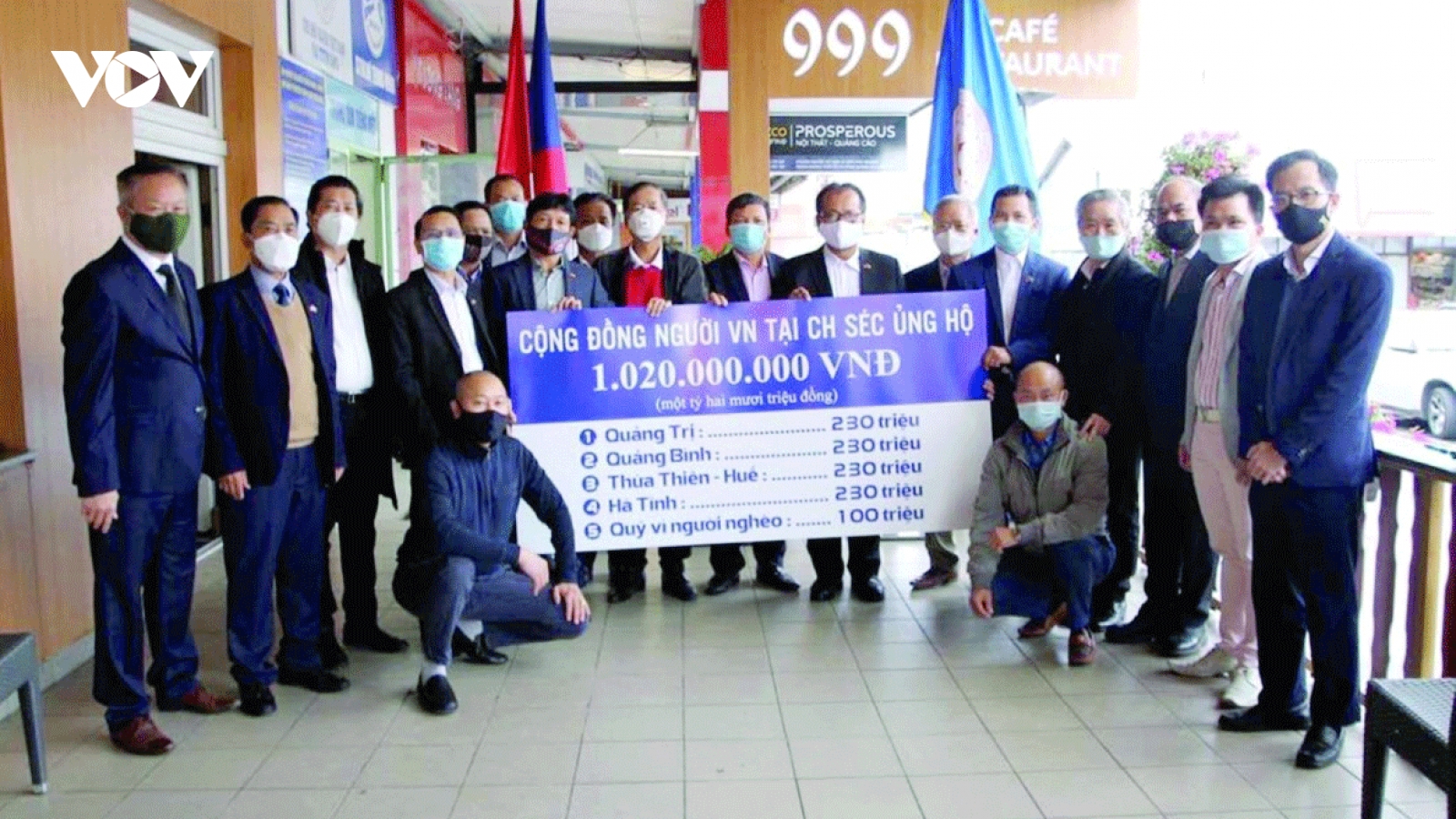 Vietnamese community in Czech Republic look towards homeland 