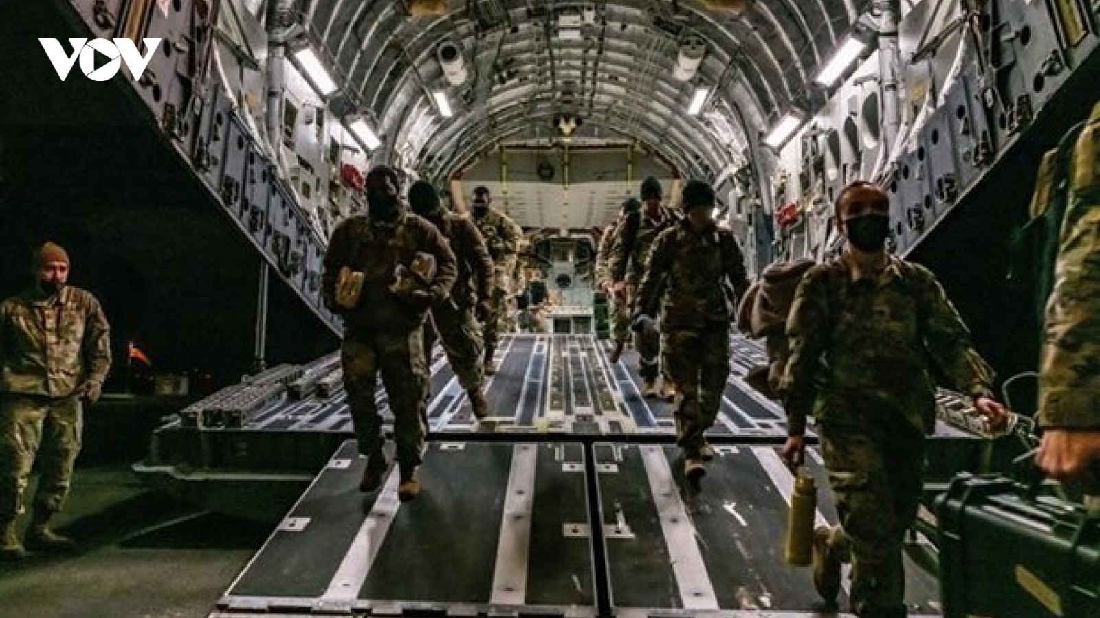 Lo ngại chiến tranh, Mỹ rút nhân viên phái bộ OSCE khỏi Ukraine