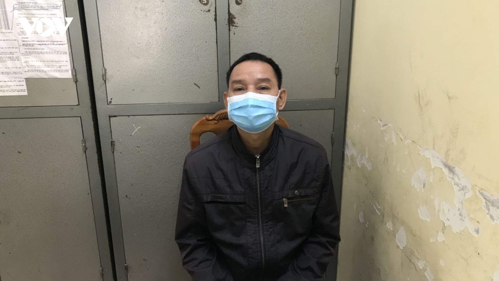 Vận động thành công đối tượng truy nã ra đầu thú