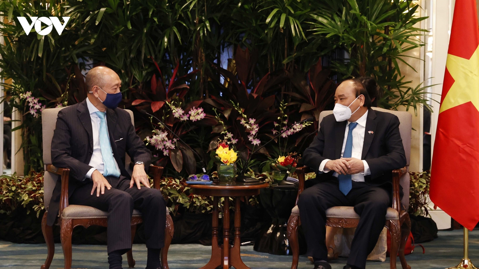 Chủ tịch nước tiếp các doanh nghiệp hàng đầu về tài chính, năng lượng Singapore