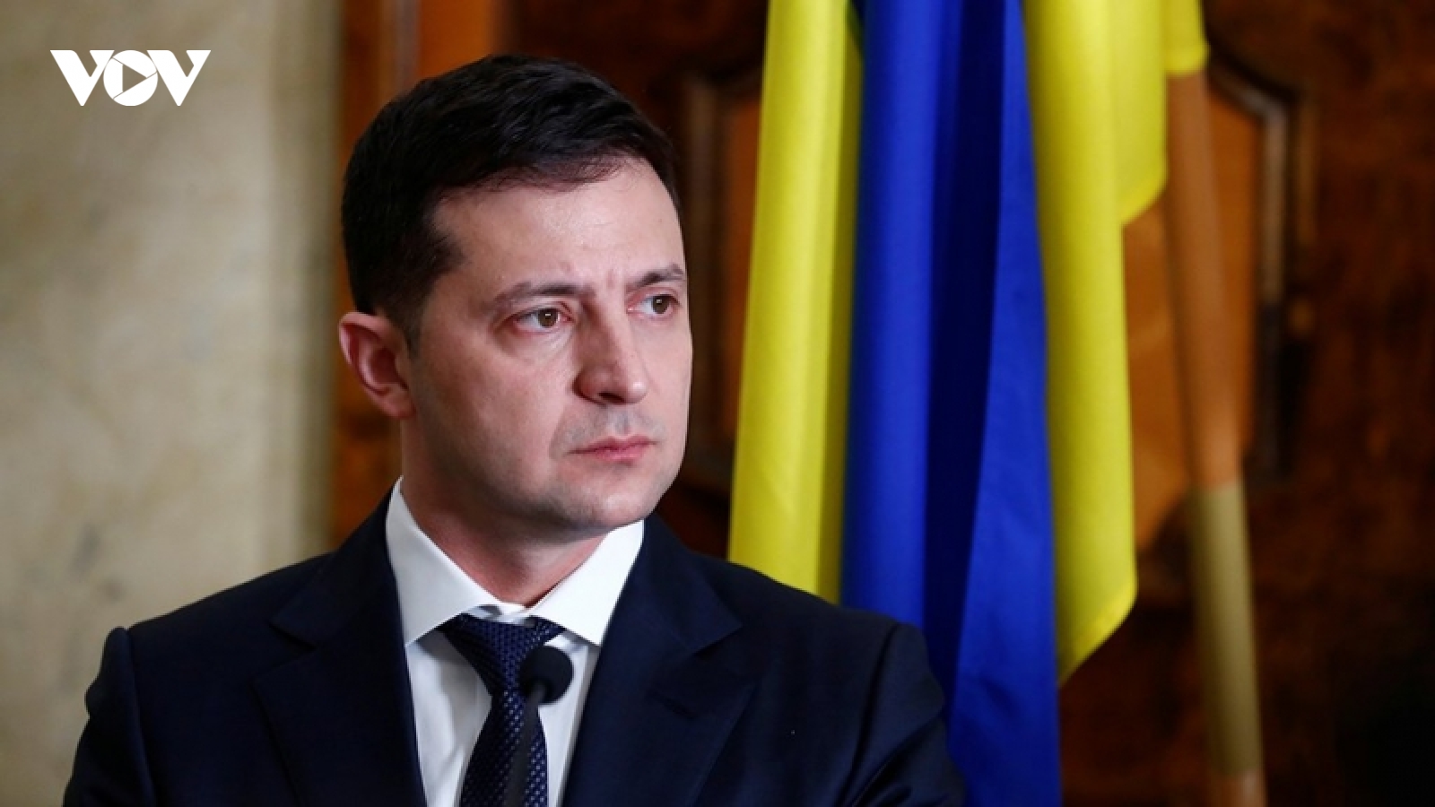 Tổng thống Zelensky: Quân đội Ukraine sẽ không hạ vũ khí