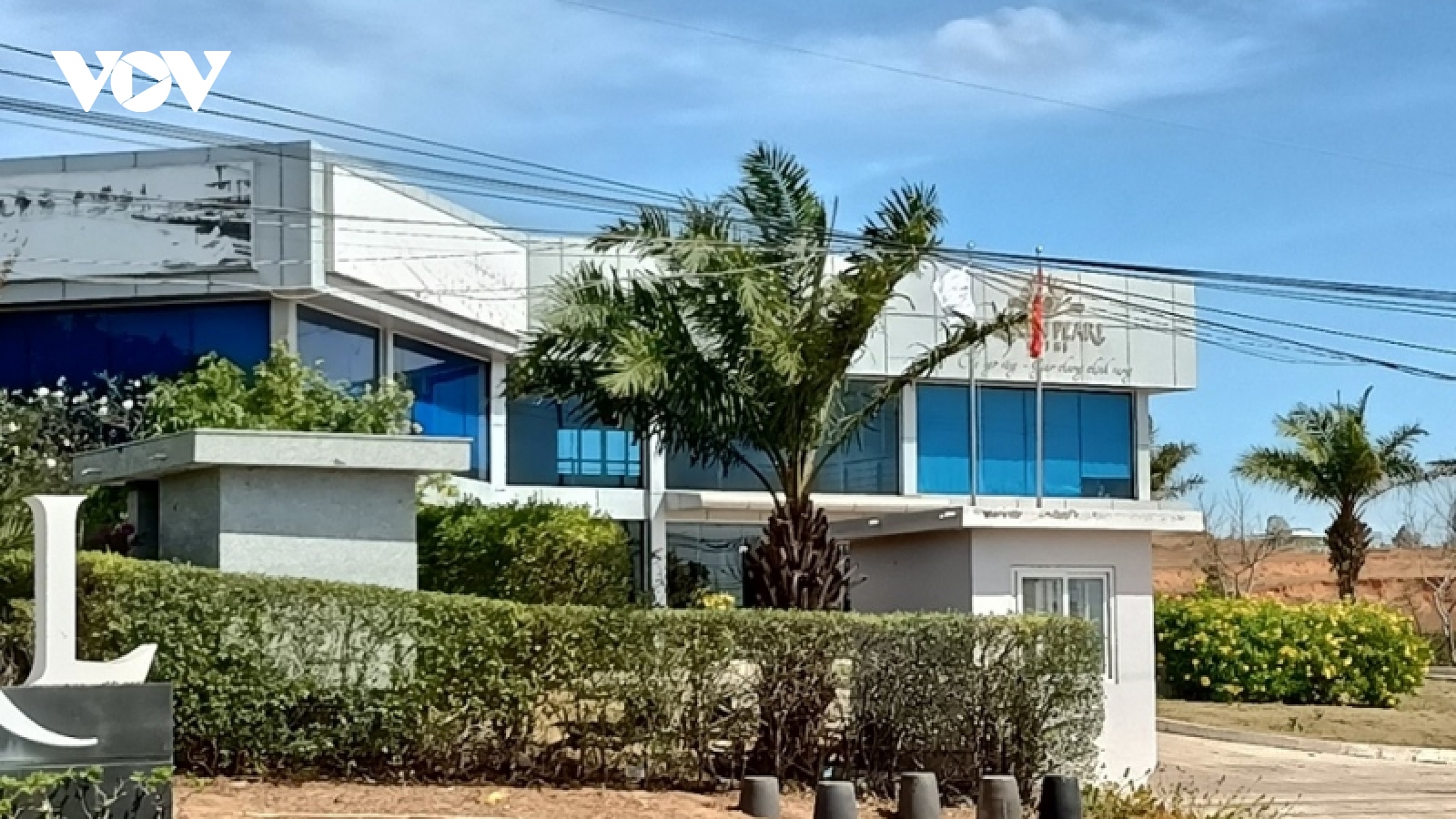 Tạm dừng giao dịch tài sản tại dự án Khu thương mại dịch vụ và dân cư Tân Việt Phát 2