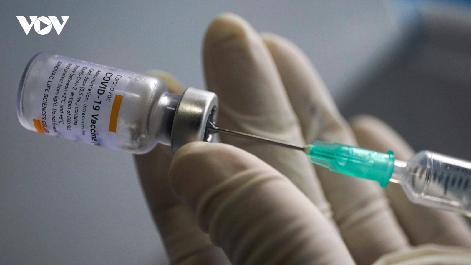 Thái Lan cấp phép tiêm vaccine của Sinovac và Sinopharm cho trẻ từ 6 tuổi trở lên