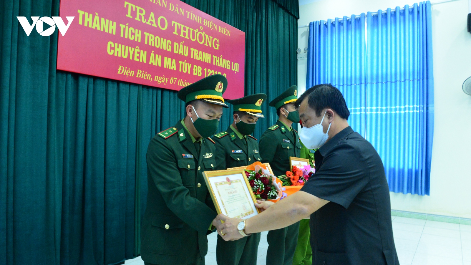 7 ngày đêm mật phục phá chuyên án, thu 72 bánh heroin ở Điện Biên