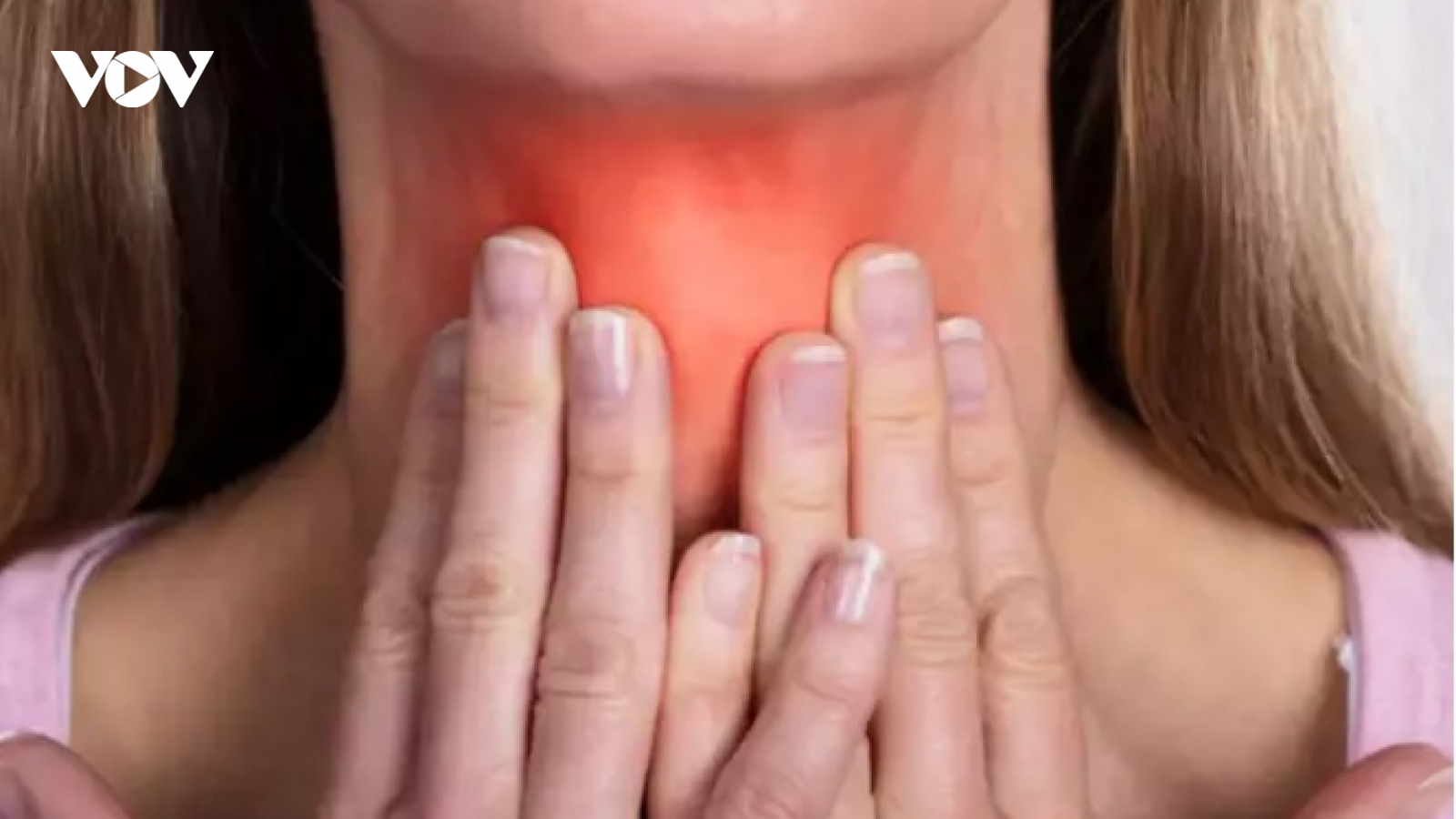Dấu hiệu rối loạn tuyến giáp có thể phát hiện trên móng tay của bạn