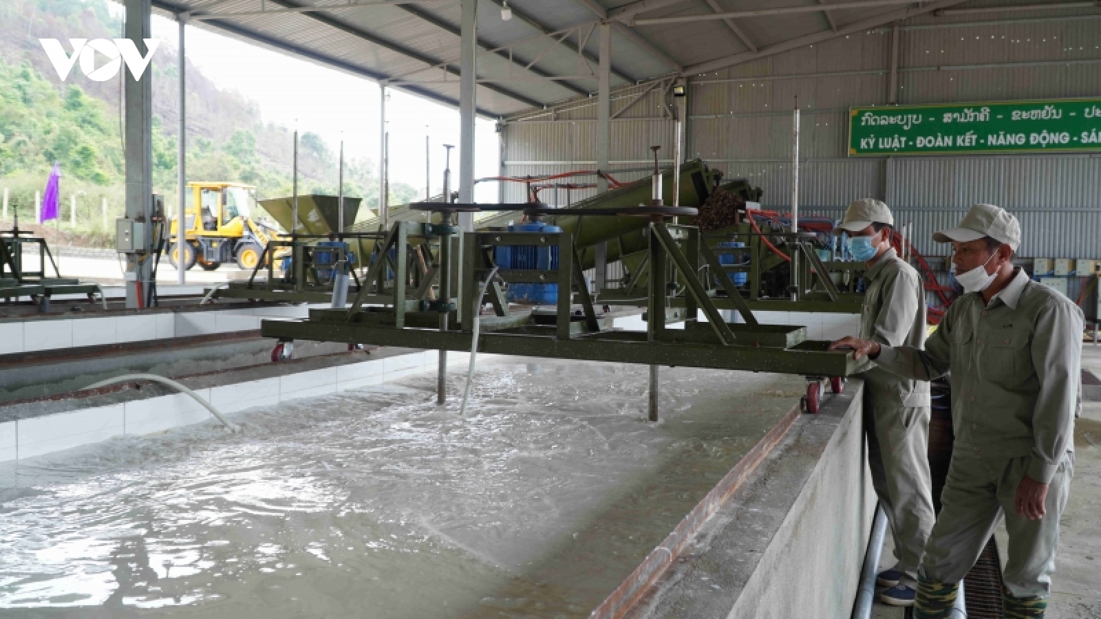 Việt Nam – Lào hợp tác phát triển nông sản và dược liệu