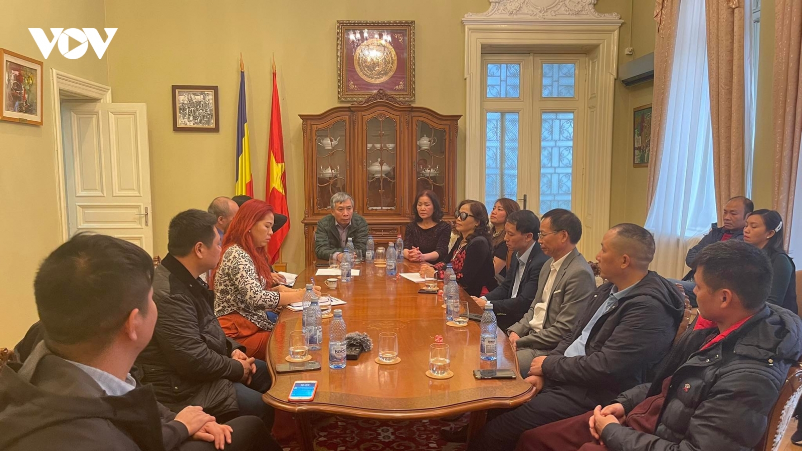 Đại sứ Việt Nam tại Romania: Không để lãng phí dù chỉ một ghế trên chuyến bay hồi hương