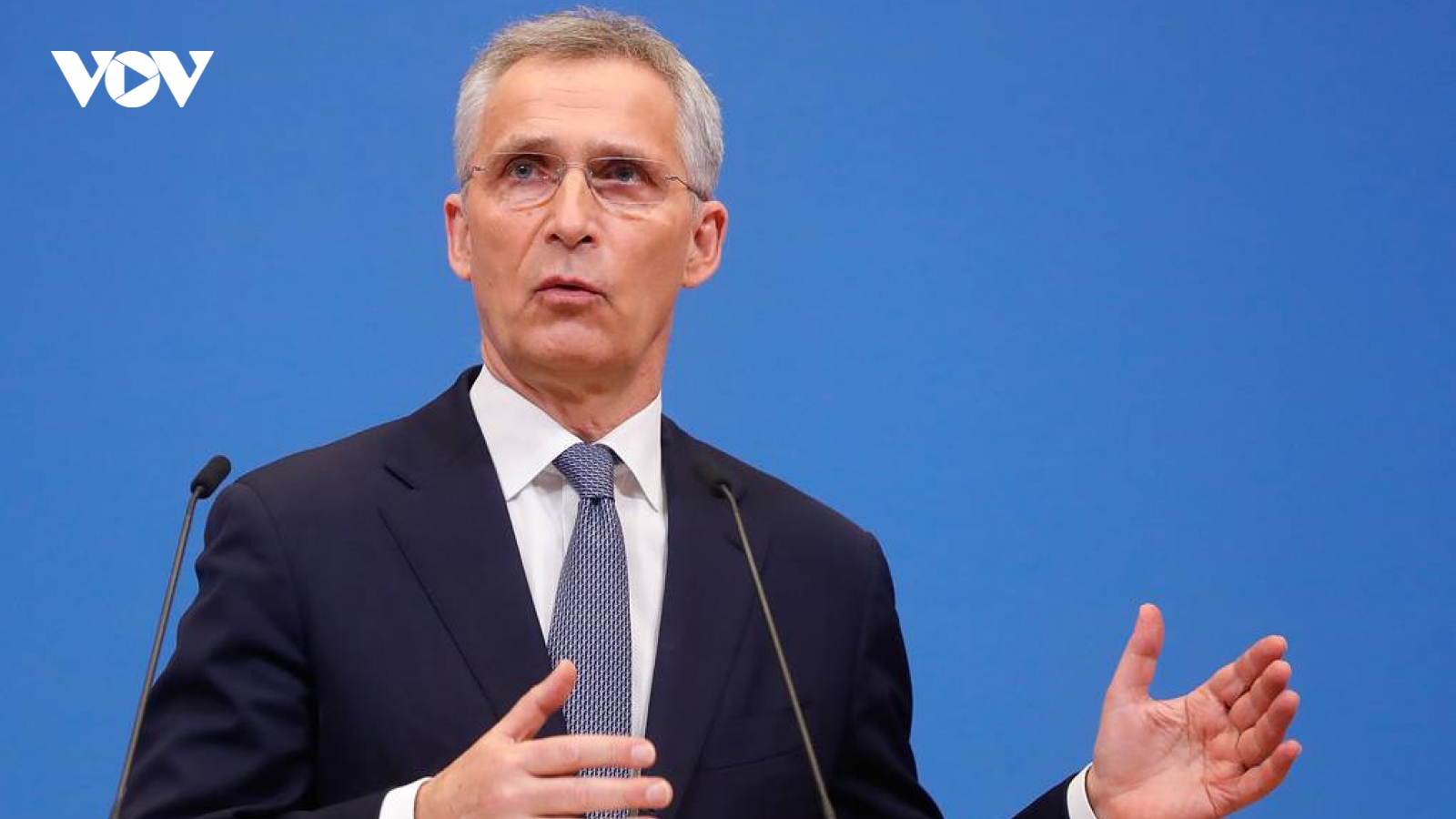 NATO tuyên bố không điều động quân đội tới Ukraine