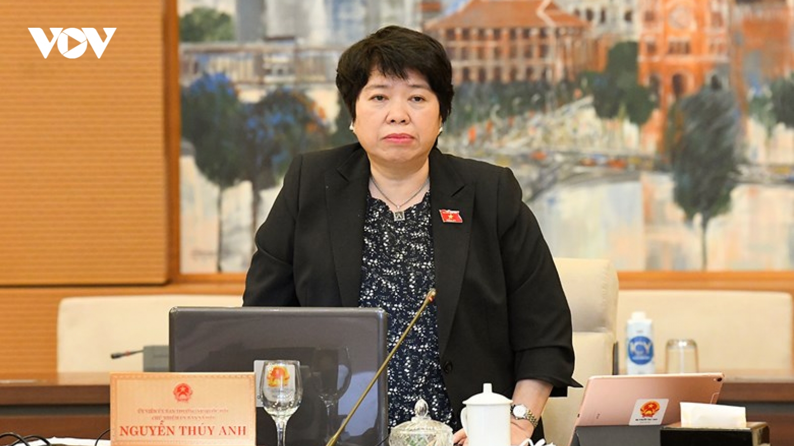 Quyết định nới "trần" giờ làm thêm lên 60 giờ mỗi tháng