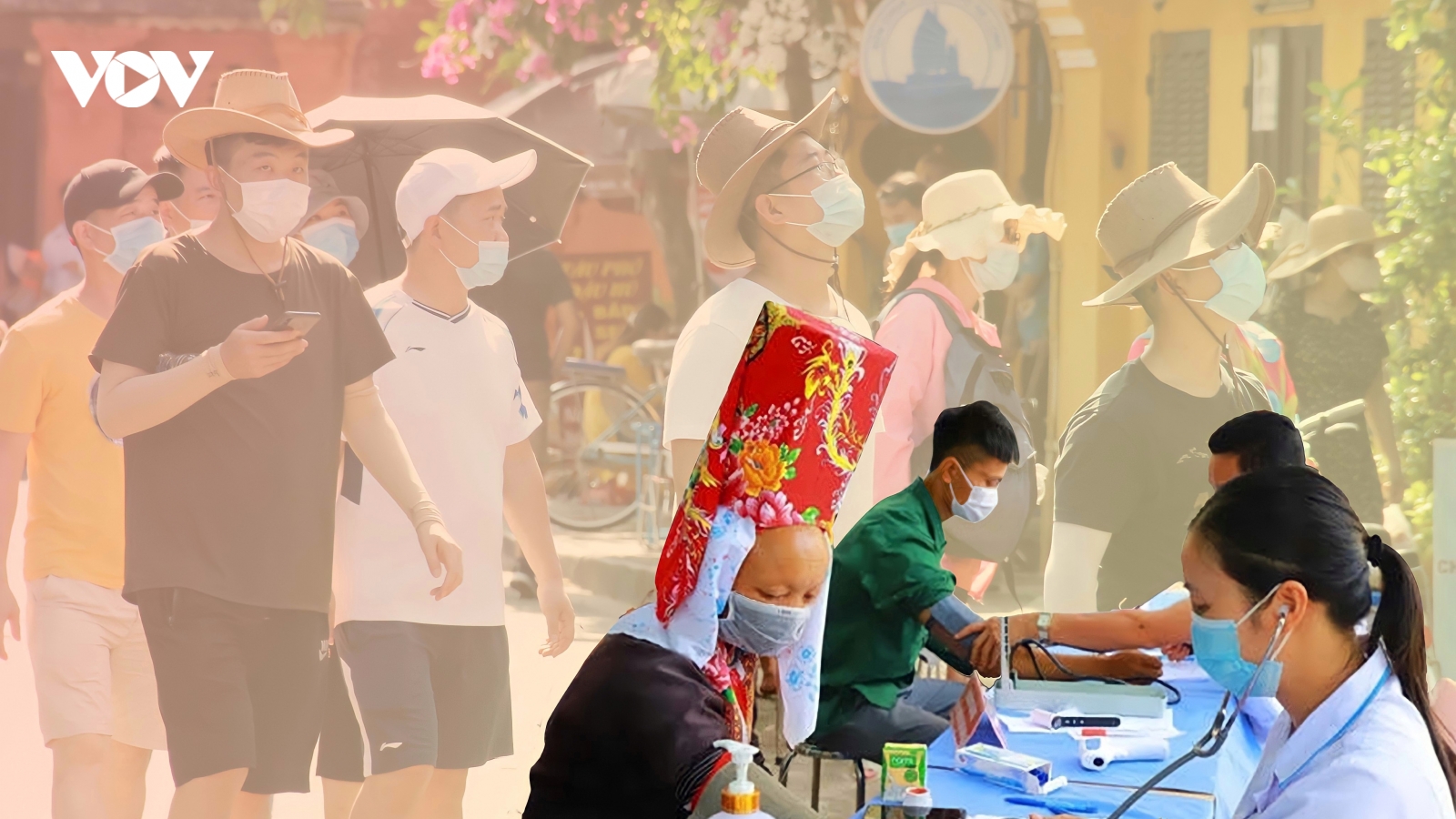Mở cửa phục hồi nền kinh tế và vaccine cho toàn dân