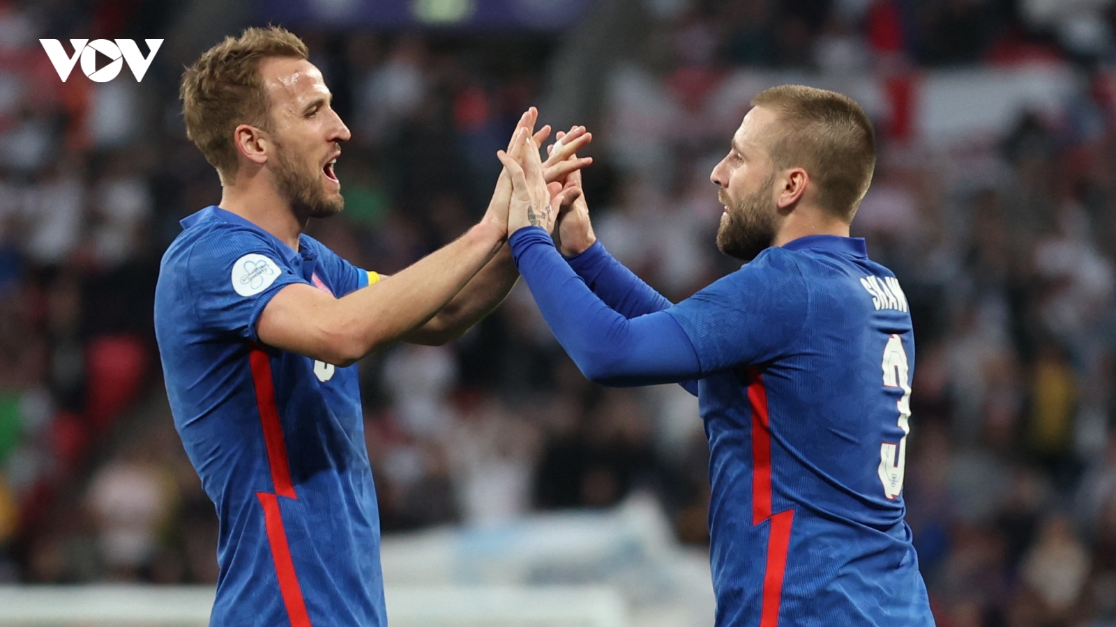Harry Kane và Luke Shaw giúp Anh lội ngược dòng thắng Thuỵ Sĩ