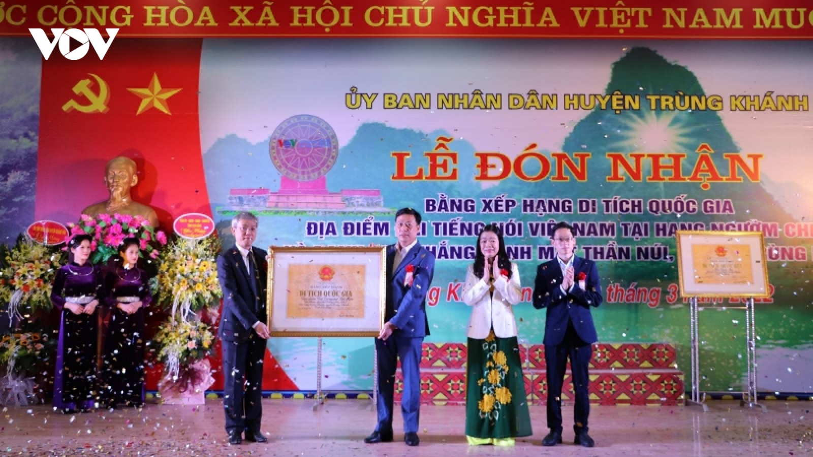 Đón nhận Bằng xếp hạng Di tích lịch sử quốc gia nơi Đài TNVN phát sóng tại Cao Bằng