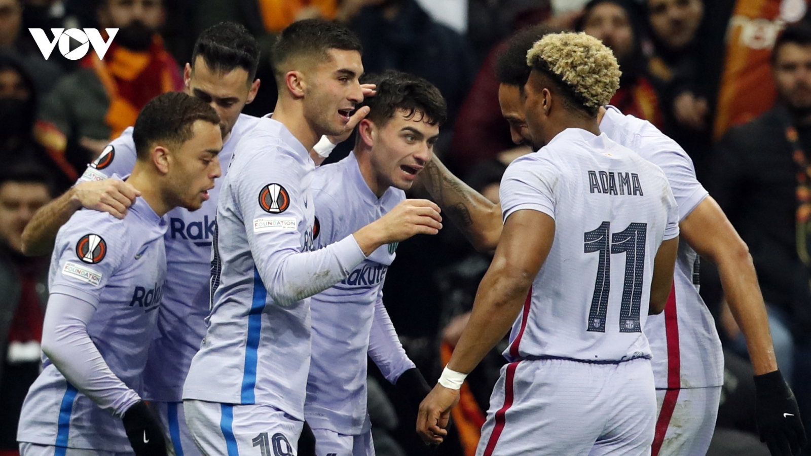 Kết quả Europa League: Barca ngược dòng tiến vào tứ kết