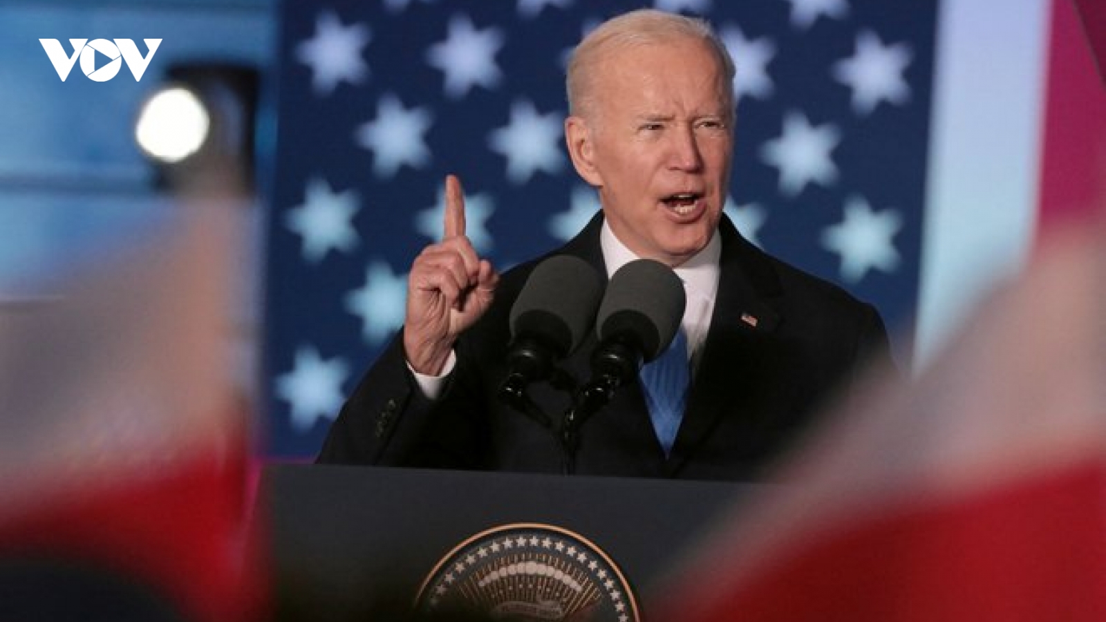 Tổng thống Biden nói không kêu gọi thay đổi chế độ ở Nga