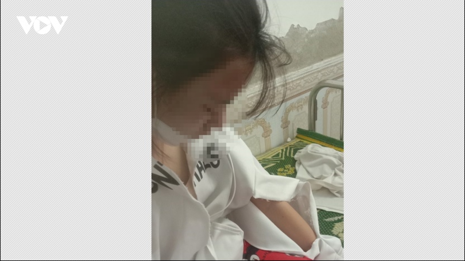 Đi mua kim khâu, nữ sinh ở Hà Tĩnh bị hành hung "chấn động não"