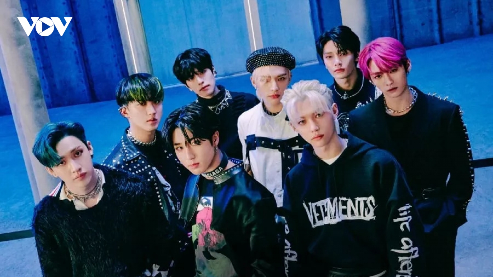 Stray Kids nối bước BTS lập kỷ lục Billboard