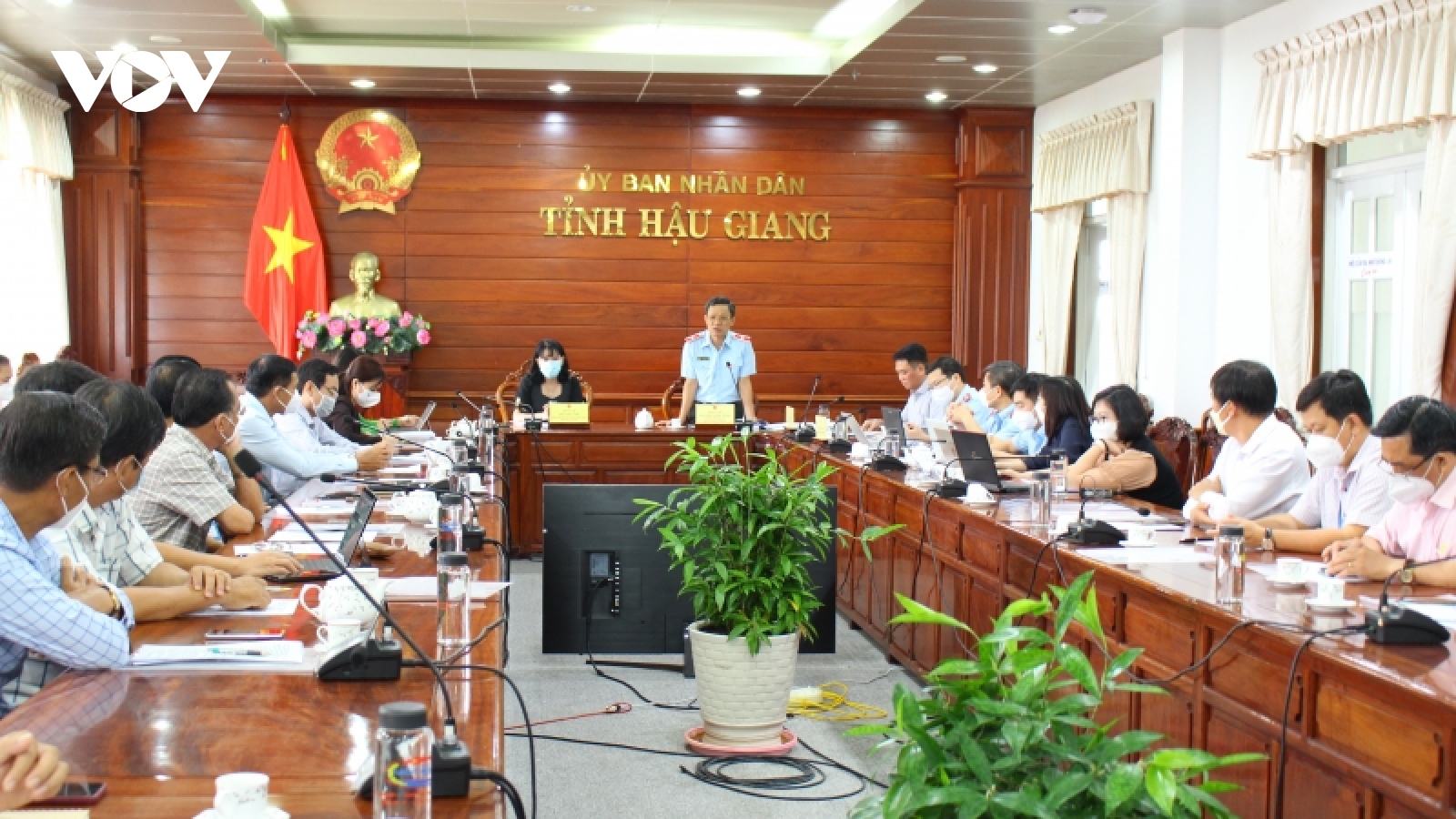 Hậu Giang hỗ trợ gần 342 tỉ đồng cho người dân, doanh nghiệp bị ảnh hưởng bởi dịch