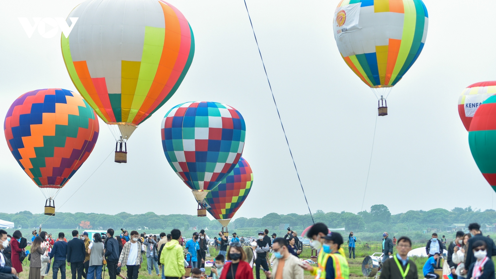 Lễ hội khinh khí cầu tái khởi động du lịch Hà Nội