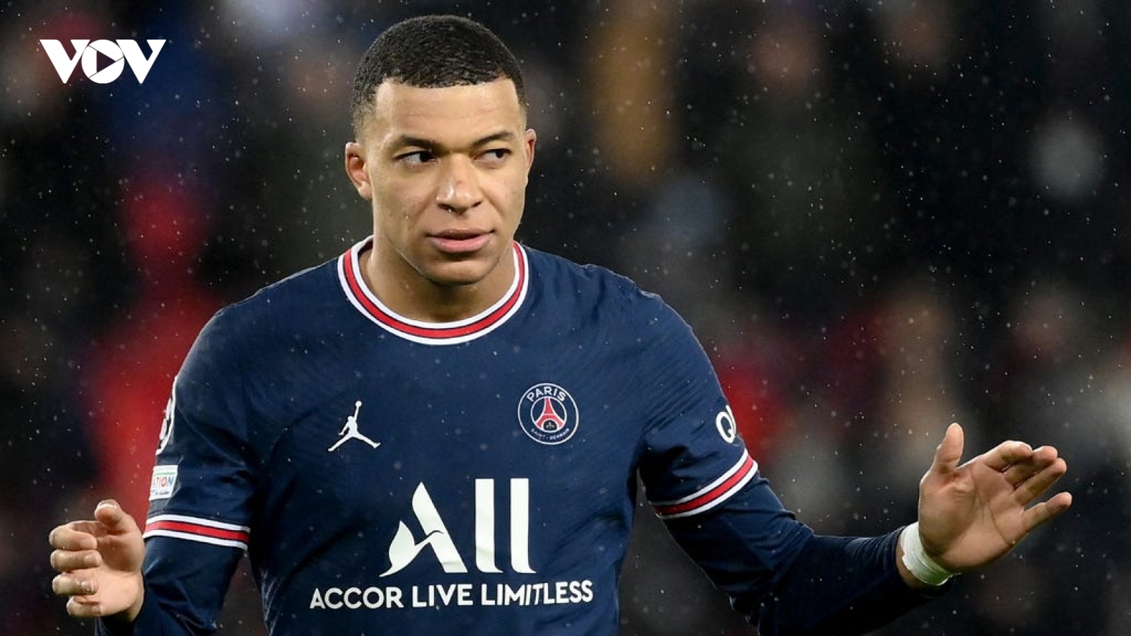 Mbappe chính thức chốt tương lai, Real Madrid nhận quả đắng