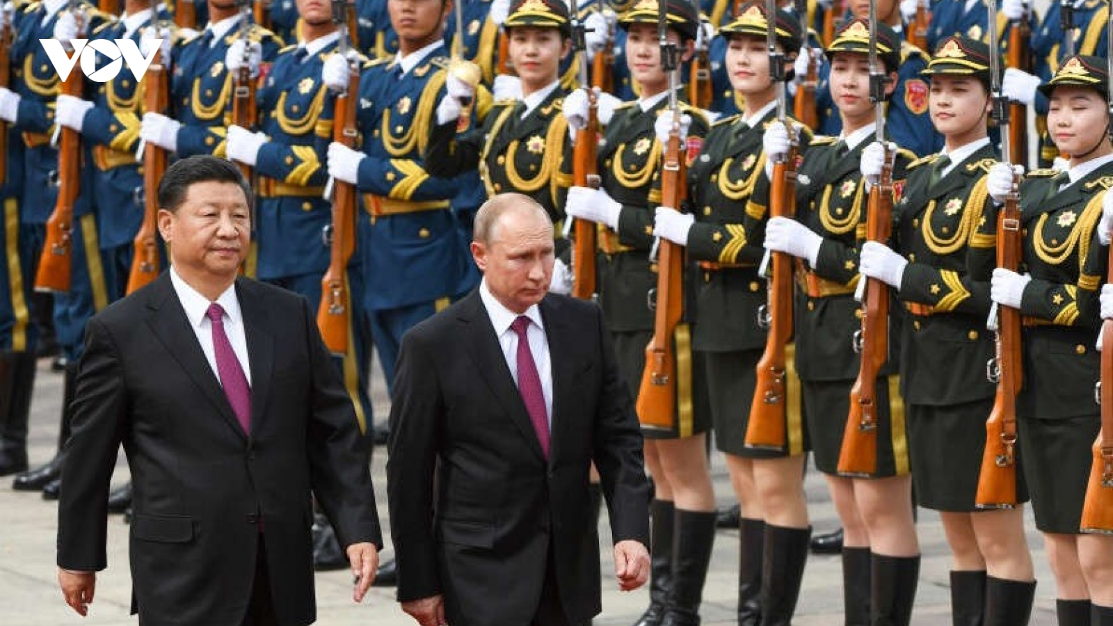 Căng thẳng Ukraine leo thang khiến Trung Quốc khó duy trì cân bằng giữa Nga và phương Tây