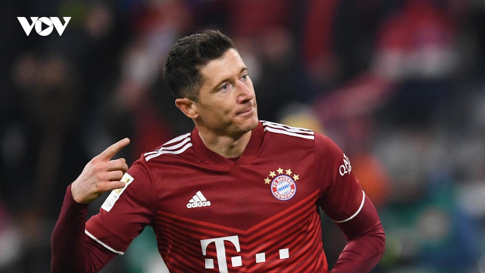 Lewandowski tiến gần danh hiệu Chiếc giày Vàng châu Âu 2022