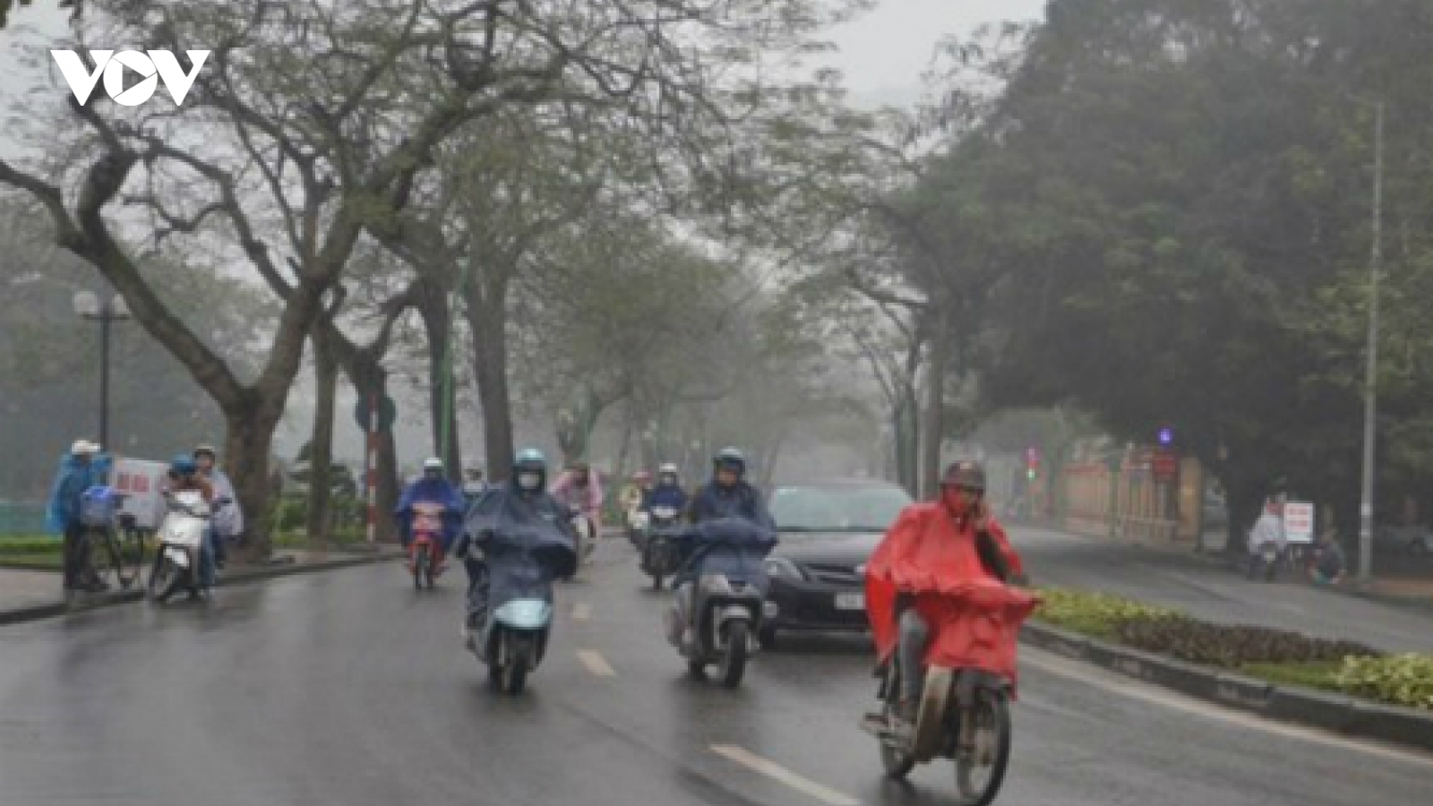 Thời tiết ngày 18/3: Bắc Bộ có mưa nhỏ, Nam Bộ ngày nắng