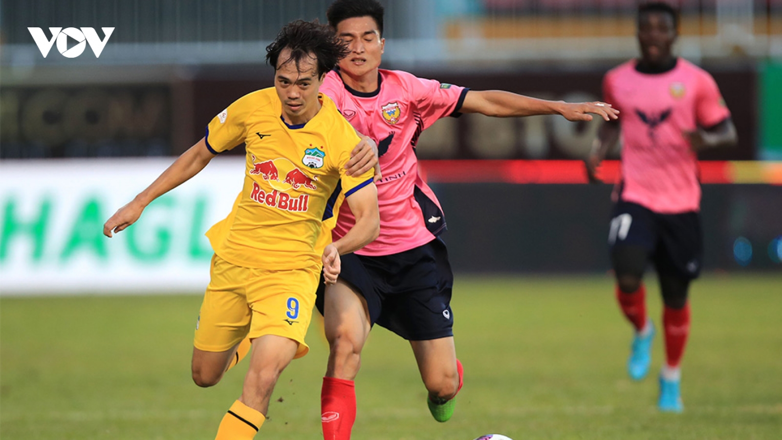 SLNA - HAGL: Rực lửa thành Vinh