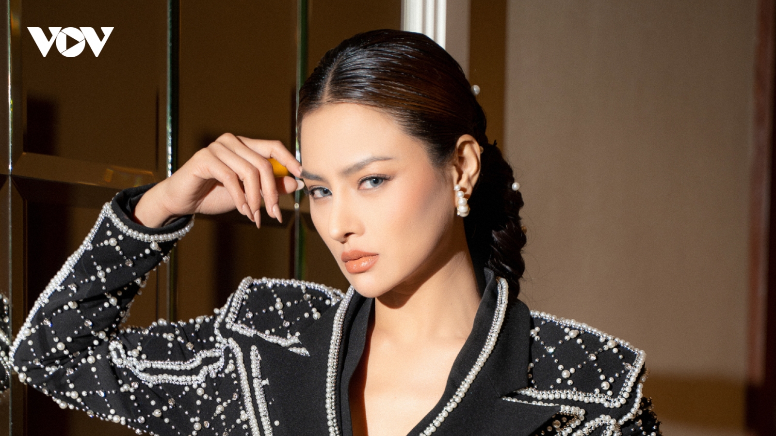 Vũ Thu Phương trở lại đầy thần thái sau 10 năm "mất tích" khỏi showbiz