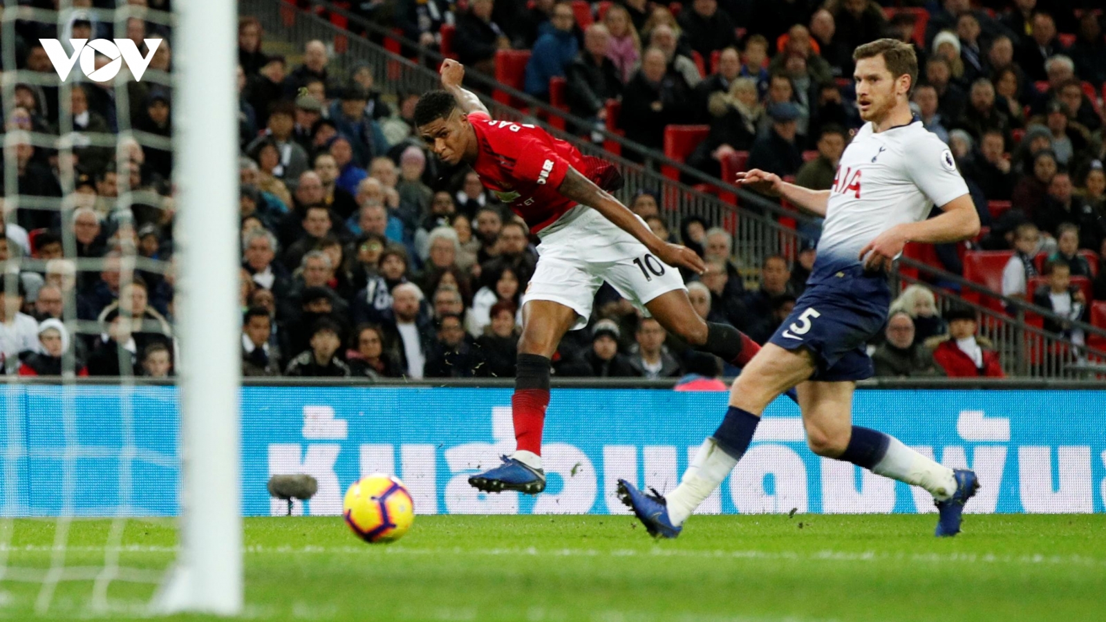 Lịch thi đấu và trực tiếp Ngoại hạng Anh hôm nay (12/3): MU "đại chiến" Tottenham
